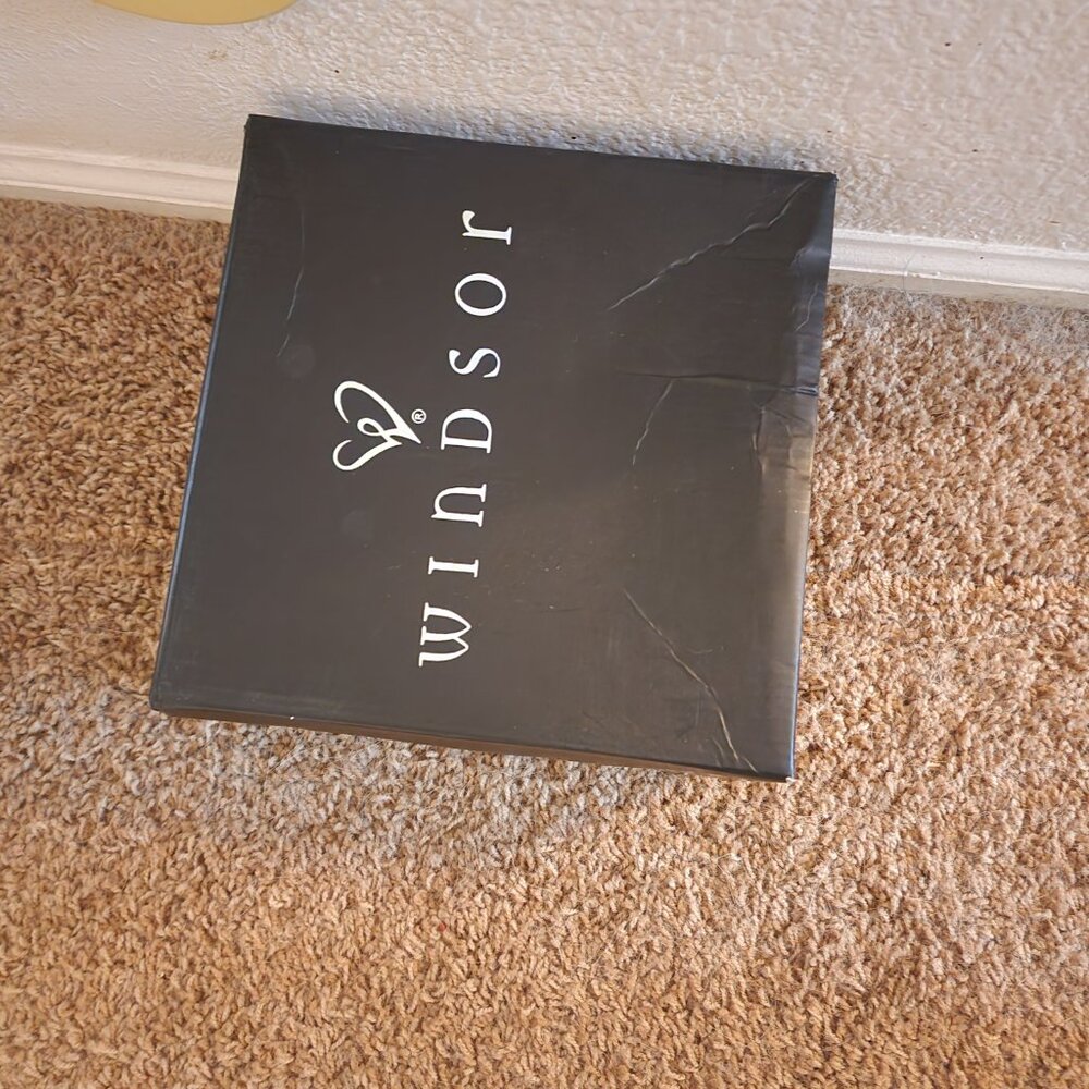 Dress shoes - Picture 3 of 4